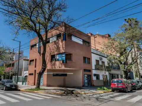 VENTA · CASA TRIPLEX · VILLA DEVOTO