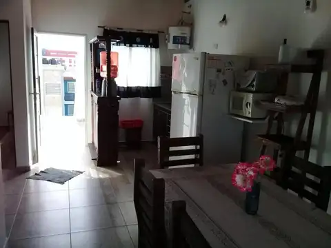 Depto Tipo Casa 3 ambientes con 1 baño