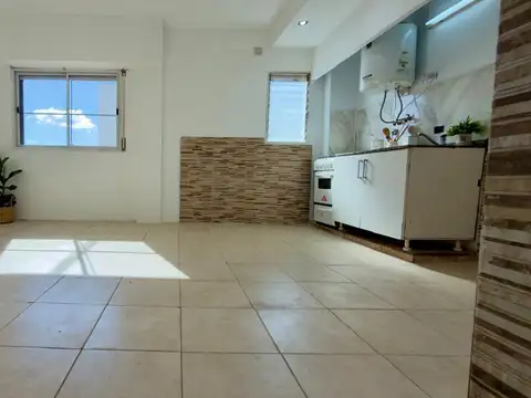 Venta Departamento Monoambiente, Contrafrente en Santos Lugares.