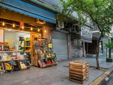 Venta Local Comercial en Av Nazca Villa del Parque