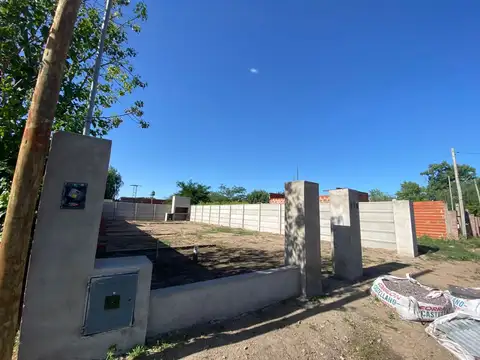 Terreno - Venta - Argentina, Lobos - Almirante Brown 500