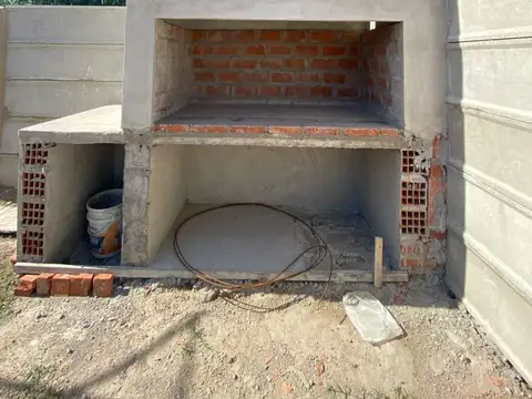 Terreno en Venta 10  mts Fondo