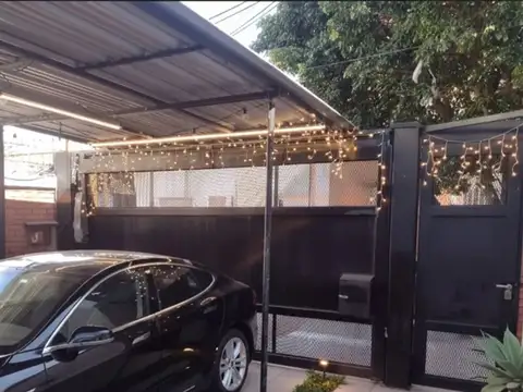 Hipólito Irigoyen 4700