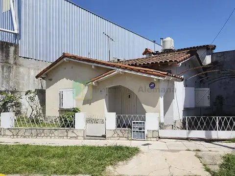 Venta - Casa tipo ph - Villa Ballester - 3 amb