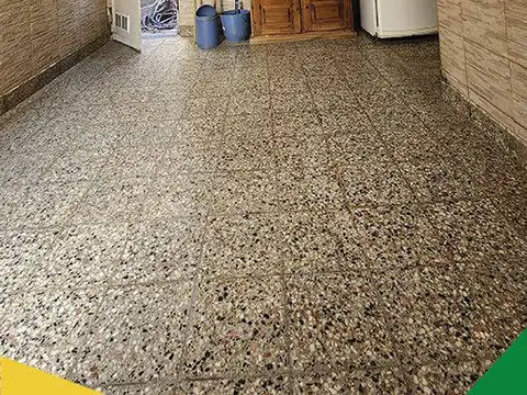 Depto Tipo Casa en Venta 60 años