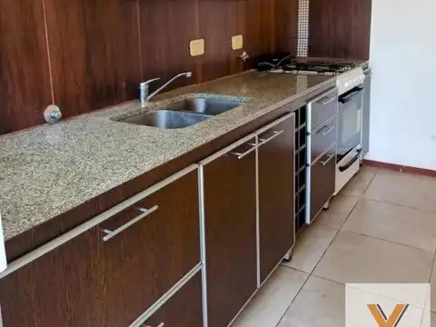 Depto Tipo Casa en Venta en La Plata, USD 45.000