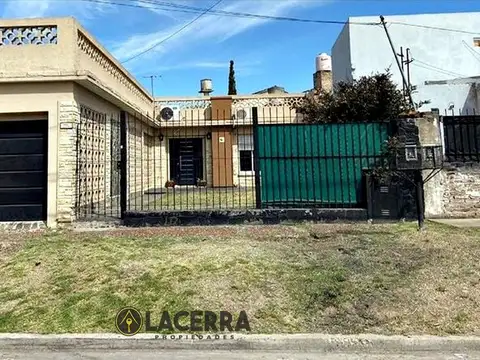 Casa en venta 3 Amb Villa Ballester APTO CREDITO