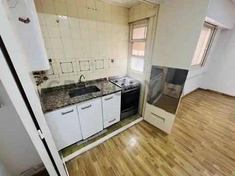 MONOAMBIENTE CON KITCHENETTE Y LAVADERO EN CABALLITO SUR
