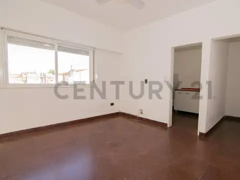 Lisandro de la Torre 3400 Piso 1 Dpto B (1678), Tres de Febrero, Buenos Aires, Argentina , Piso 1