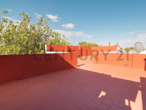 VENTA PH 3 AMBIENTES - CASEROS