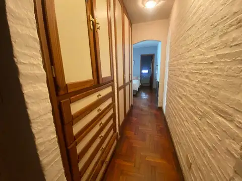 CASA 4 AMBIENTES CASTELAR APTA CREDITO VENTA