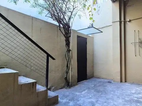 Depto Tipo Casa en Venta de 2 ambientes