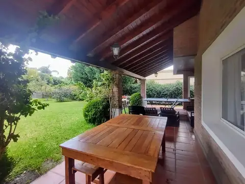 Casa en Venta de 5 dormitorios
