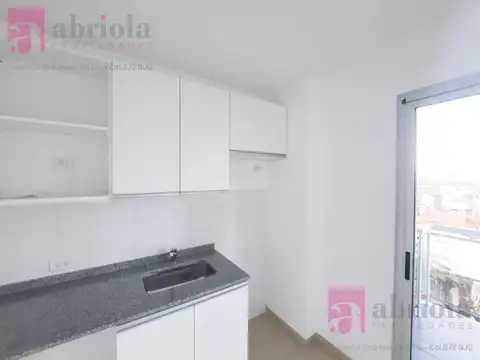 Departamento en Alquiler con 1 cocheras