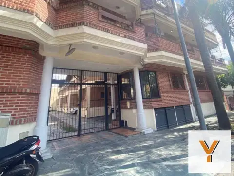 Dúplex en venta - 2 Dormitorios 2 Baños - Cochera - 100Mts2 - Parque Avellaneda