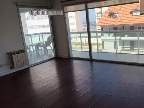 Departamento en Alquiler de 4 ambientes