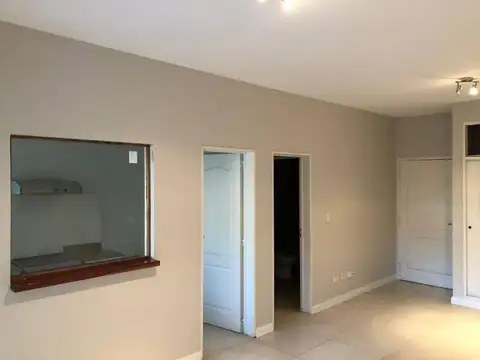 Departamento en Alquiler en Boulevard Del Sol, $ 550.000