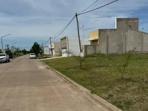 Quinta en  barrio Antartida Argentina