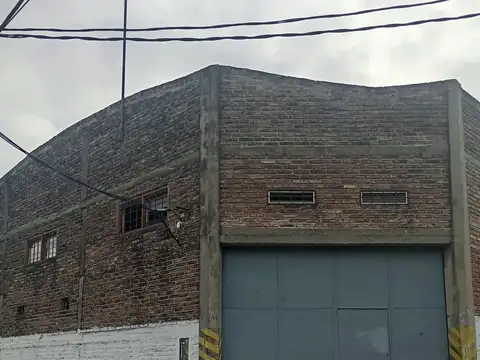 General González Balcarce 200