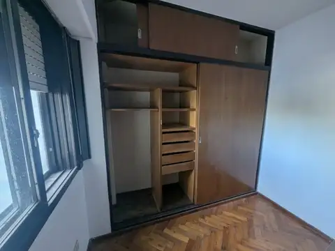 Departamento 4 ambientes con 1 baño