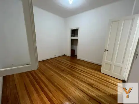 Departamento en Venta en Balvanera, USD 219.000