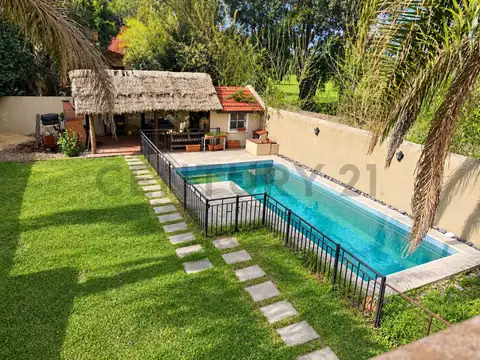 VENTA | CASA 4 AMBIENTES  CON QUINCHO Y PISCINA | TORTUGUITAS