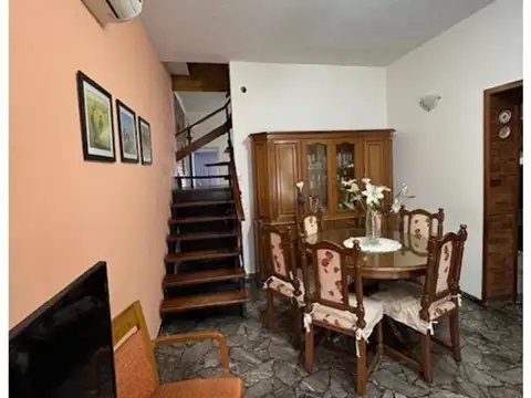 Casa en VENTA - Caseros