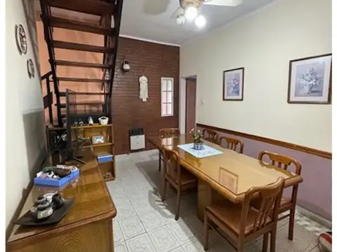Casa en Venta con 1 cochera