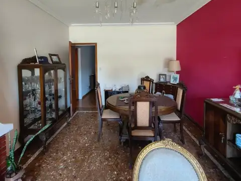 Casa en Venta en Castelar Sur, USD 160.000