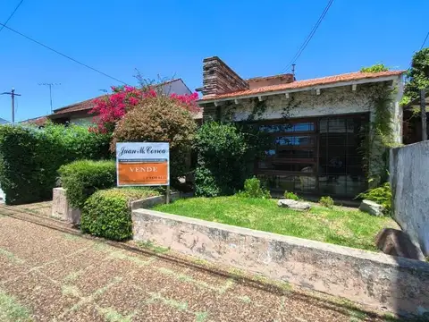 Casa en venta - Castelar Sur - Almafuerte al 2100