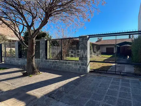 Casa en Venta en Neuquen, Confluencia