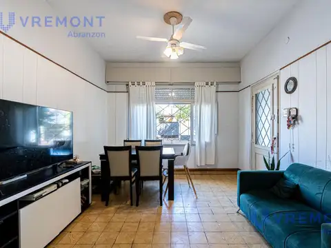 Casa 3 ambientes con 1 baño