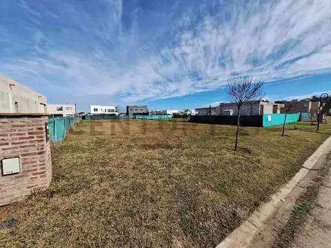 Terreno en Venta 20  mts Frente