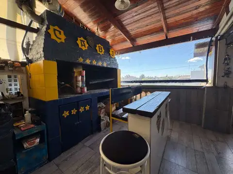 Depto Tipo Casa en Venta de 5 ambientes