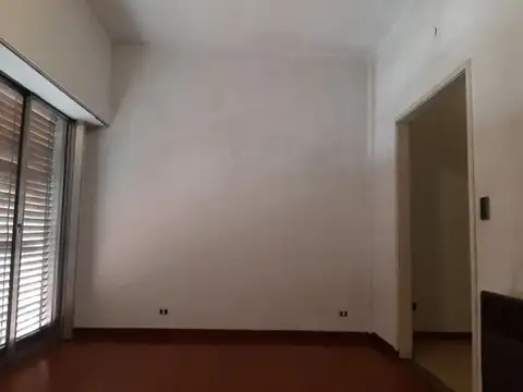 Departamento 4 ambientes con 3 baños