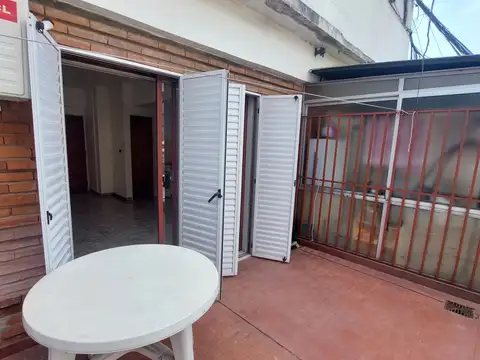 Ecuador 500, Piso 9