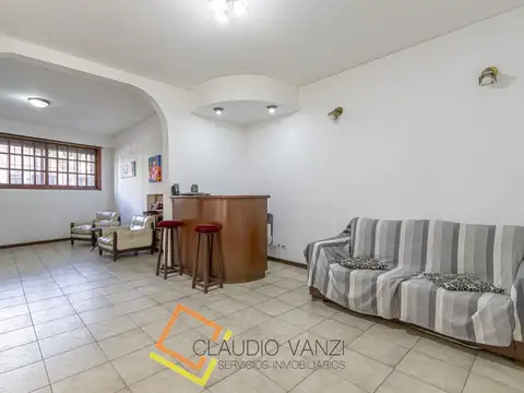 Depto Tipo Casa en Venta en Belgrano R, USD 275.000