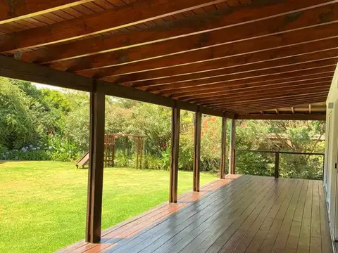 Casa en venta en San Jorge Village sobre lindisimo lote interno, Pacheco