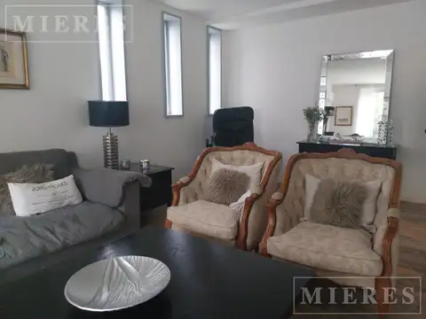 Casa en Venta con orientación Noreste. Las Tipas, Nordelta.
