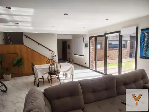 Casa en Venta al Este
