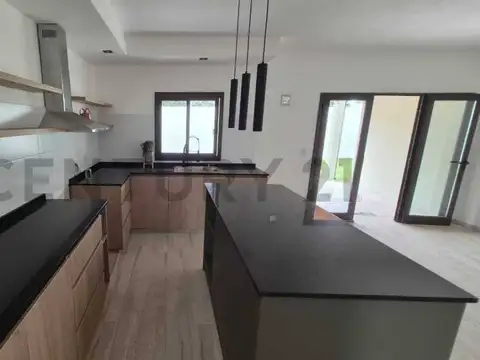 Casa en Venta en Docta, USD 196.000