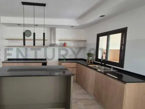 Avenida LaDonosa 100, Piso 0