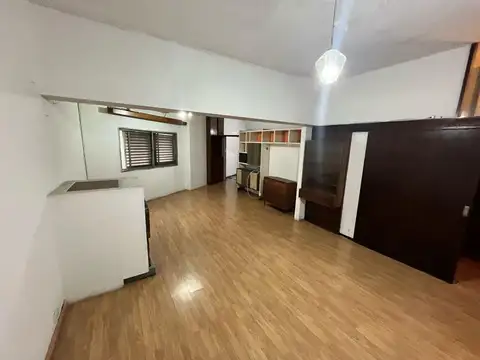 VENTA  Departamento 2 dormitorios con patio y parrillero en Arroyito  Apto crédito  Rosario