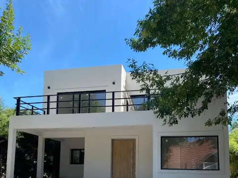 Casa 4 Ambientes Moderna en Banco Provincia
