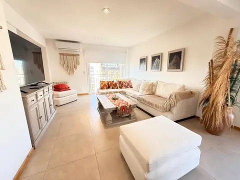 Venta Departamento  4 ambientes ituzaingo norte  2 cocheras amenities 5 piso
