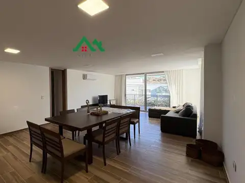 Departamento en venta amoblado en Belgrano Park – 2 dormitorios, balcón con asador y cochera doble