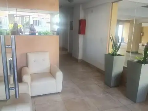 Departamento en Alquiler en Haedo Sur, $ 600.000