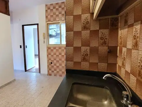 Depto Tipo Casa 3 ambientes con 1 baño