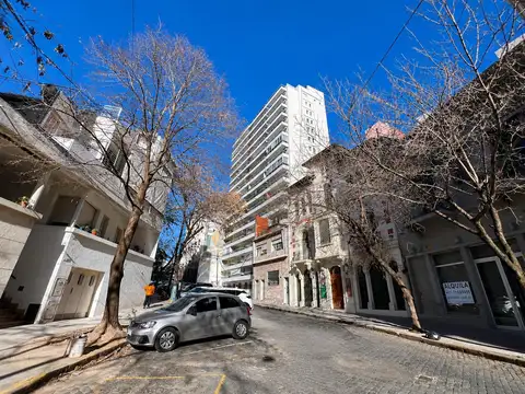 Departamento en Venta, Centro, Rosario, 3 dormis, radiadores y amenities !
