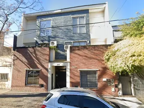 Tripléx en venta de 4 ambientes en Parque Chacabuco CABA